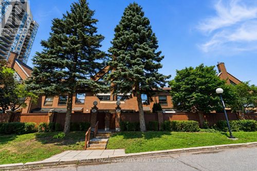 27-100 Hillside Dr, Ottawa, ON, K1K4J1 | Card Image