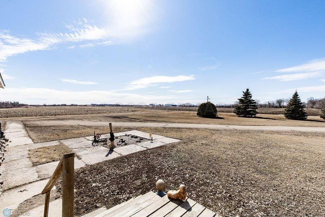 Yard View from Front Entry | Image 5