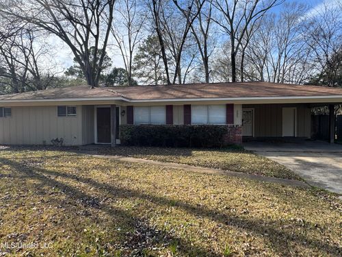 235 Pimlico Pl, Jackson, MS, 39211-4422 | Card Image