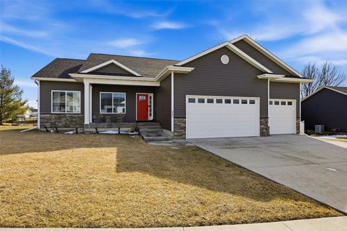 225 Meadow Breeze Ln, Center Point, IA, 52213-9333 | Card Image