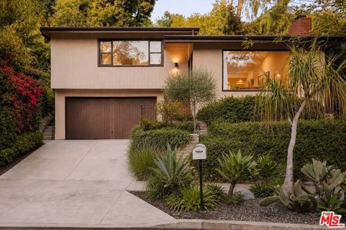 588 Dryad Rd, Santa Monica, CA, 90402 | Card Image