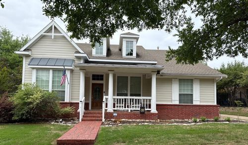 6017 Avalon St, North Richland Hills, TX, 76180-5593 | Card Image