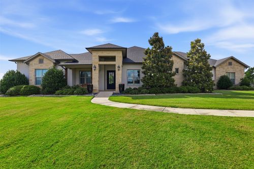 697 E Canyon Creek Ln, Weatherford, TX, 76087-4056 | Card Image