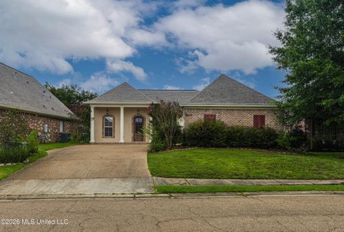 403 Evian Way, Brandon, MS, 39042-5001 | Card Image