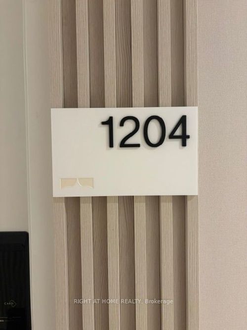 1204-28 Ann St, Mississauga, ON, L5G0E1 | Card Image