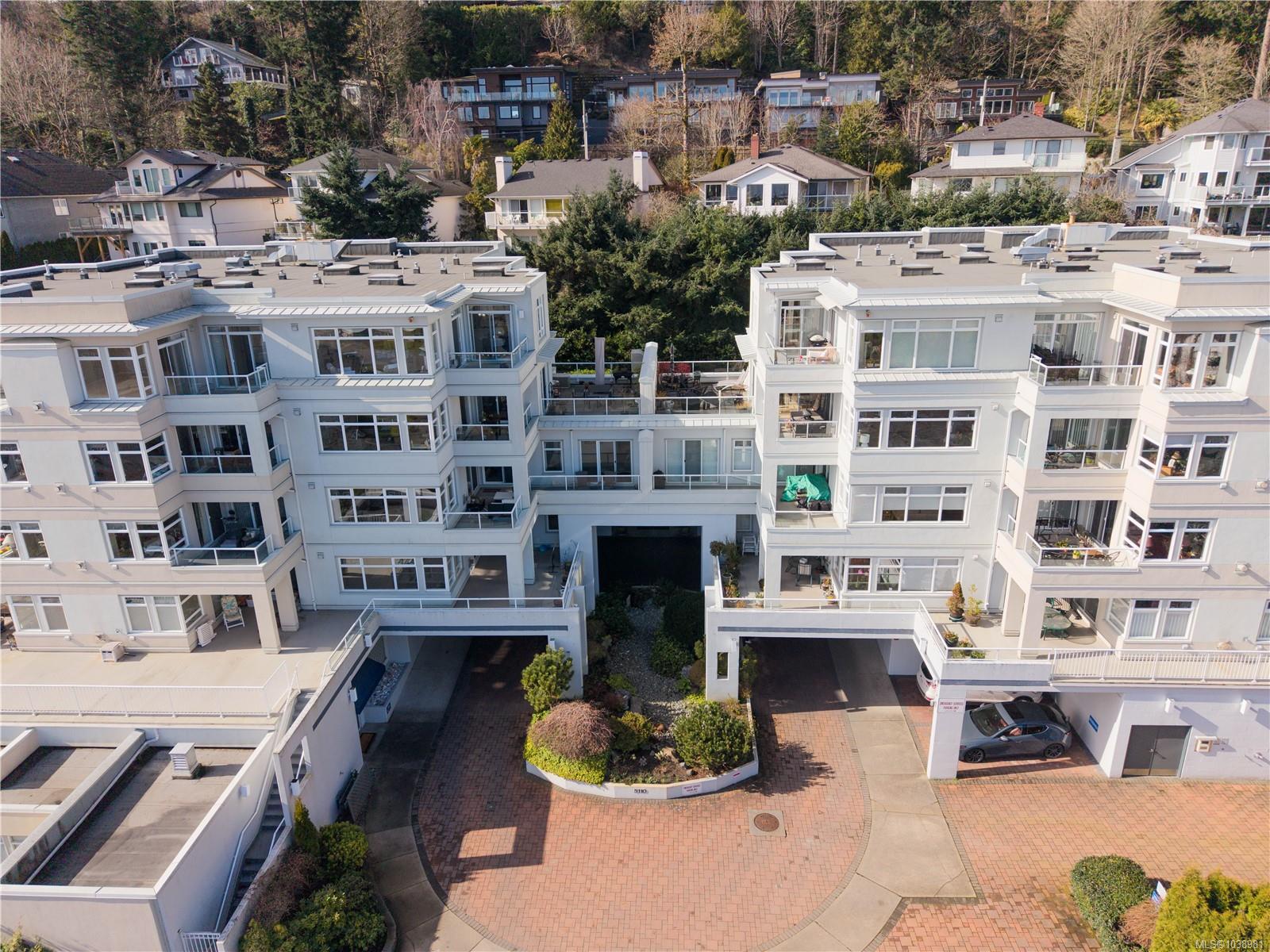Residential in Saanich