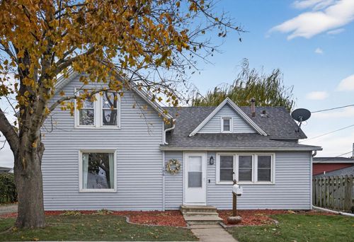 106 5th St Ne, Stewartville, MN, 55976-1231 | Card Image