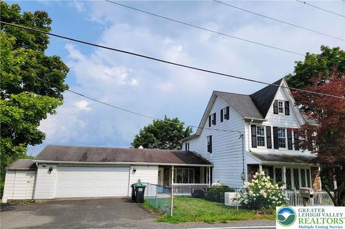 1073 Mahoning Mountain Rd, LEHIGHTON, PA, 18235-8702 | Card Image