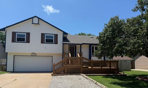 4319 N Edgemoor St, Bel Aire, KS, 67220-1724 | Card Image