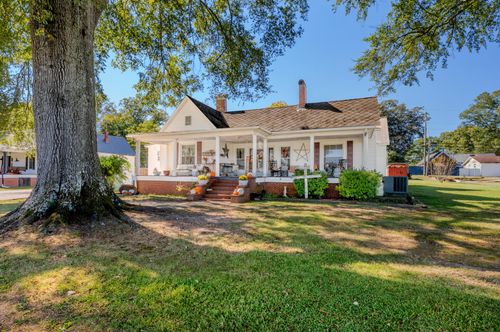 69 Myers Ave, Trion, GA, 30753-1210 | Card Image