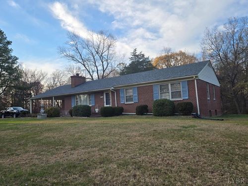 1700 Ward St, Farmville, VA, 23901-2951 | Card Image
