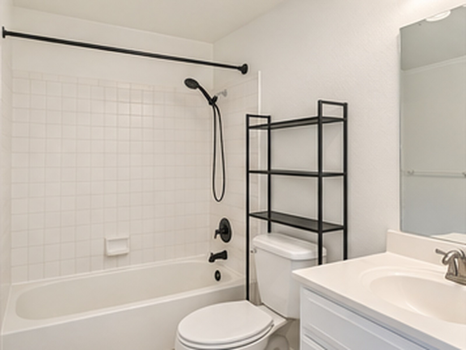 Residential Lease in Lago Vista 4