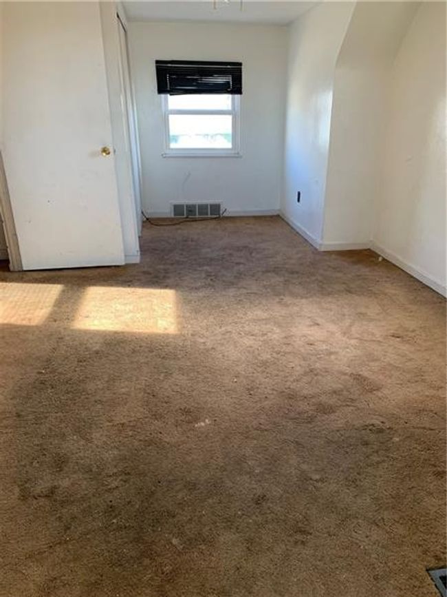 1588 Ridge Avenue, Sold in Arnold Zoocasa