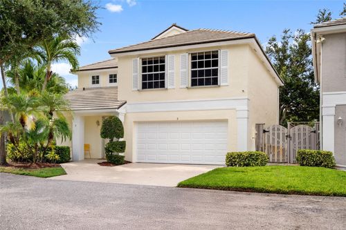 8 Governors Ct, Palm Beach Gardens, FL, 33418-7159 | Card Image