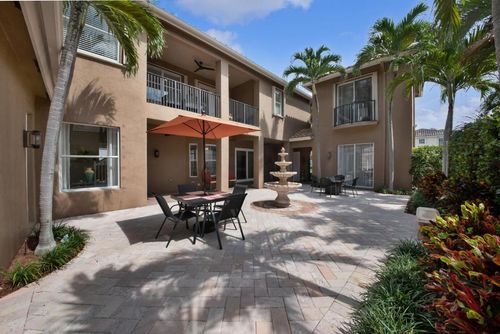 6874 Houlton Cir, Lake Worth, FL, 33467-8741 | Card Image