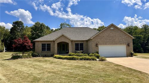 8705 Hickory Hills Drive, Argenta, IL, 62501 | Card Image