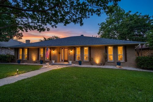 9552 Timberleaf Dr, Dallas, TX, 75243-6126 | Card Image