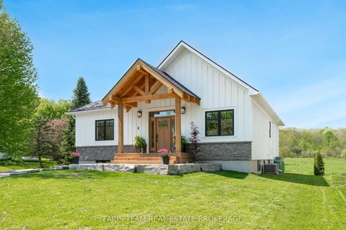 3415 Reservoir Rd, Coldwater, ON, L0K1E0 | Card Image