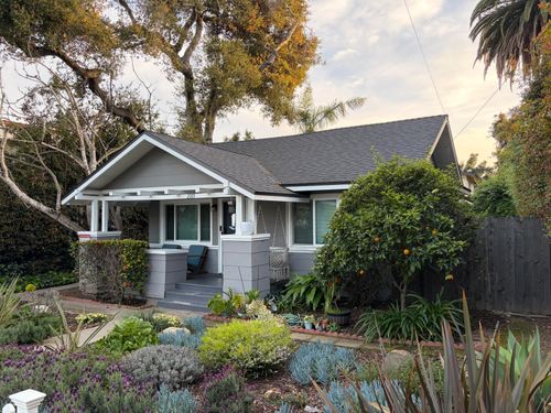 2019 Castillo St, SANTA BARBARA, CA, 93105-4203 | Card Image