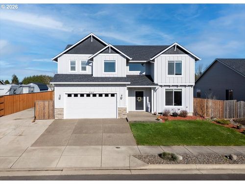 2105 Ne Summit Dr, Albany, OR, 97321-2666 | Card Image