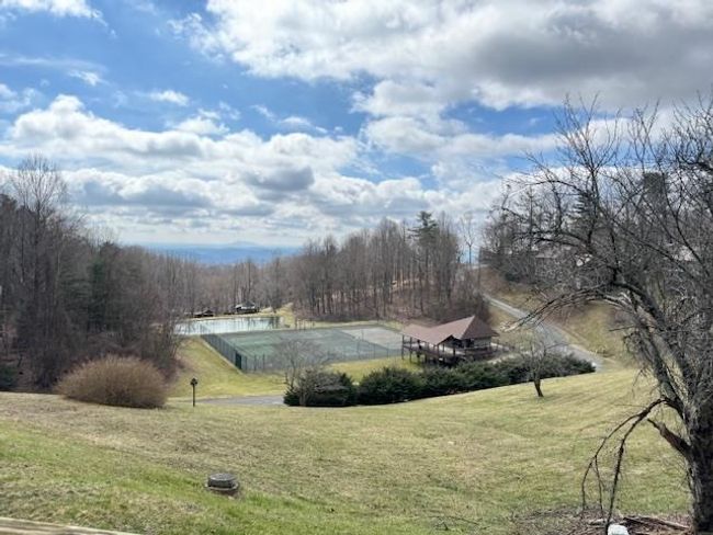 96 Doe Highlands Dr, Condo with 2 bedrooms, 2 bathrooms and null parking in Hillsville VA | Image 42