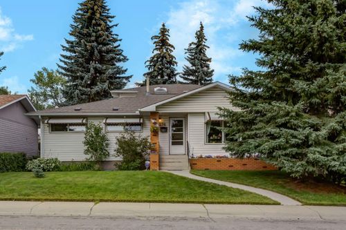 274 Carragana Crescent Nw, Calgary, AB, T2L1B1 | Card Image