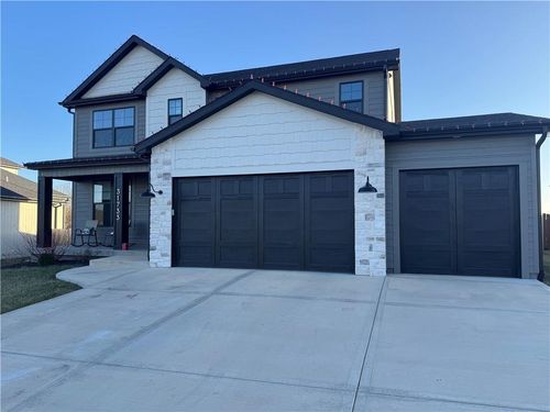 31733 W 168th Ct, Gardner, KS, 66030-9306 | Card Image