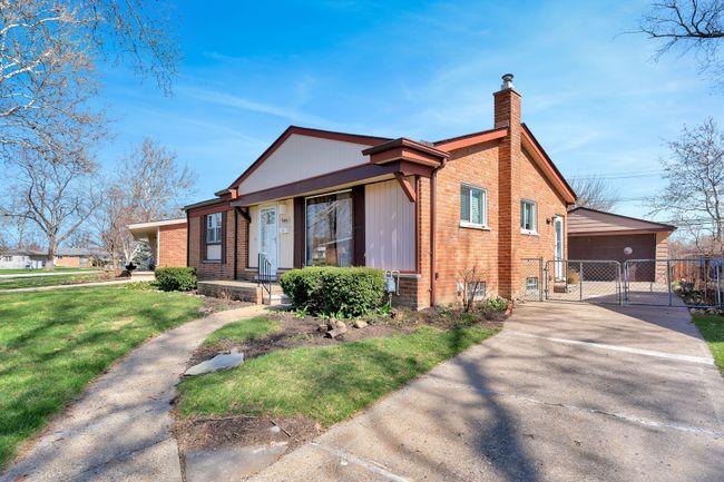 7486 Plainfield St, House other with 3 bedrooms, 2 bathrooms and null parking in Dearborn Heights MI | Image 11