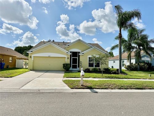 30747 Burleigh Dr, WESLEY CHAPEL, FL, 33543-7868 | Card Image