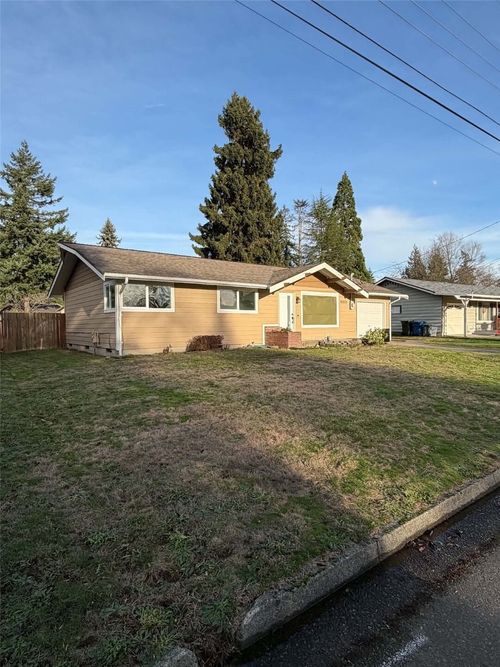 10530 Se 229th Pl, Kent, WA, 98031-2604 | Card Image