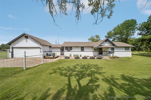 9025 156 Rd, Beggs, OK, 74421-2907 | Card Image
