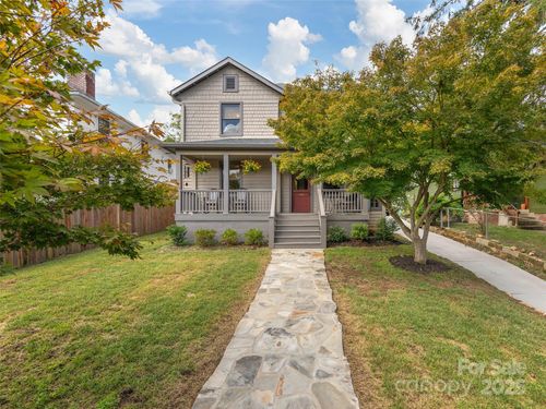 118 Woodrow Ave, Asheville, NC, 28801-1817 | Card Image