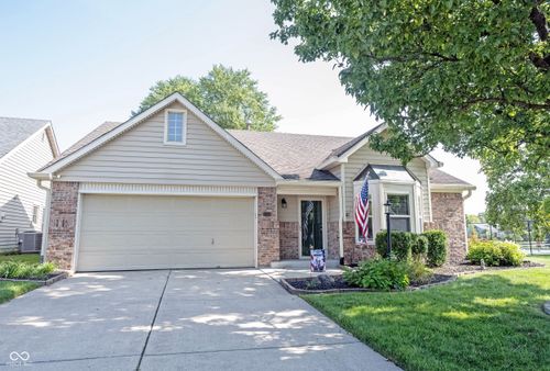 10700 Pimlico Cir, Carmel, IN, 46280-1181 | Card Image
