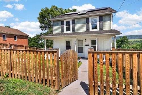 280 Port Republic Rd, Waynesboro, VA, 22980-3929 | Card Image