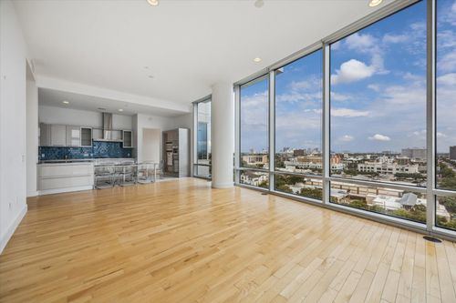 apt-9b-2727 Kirby Dr, Houston, TX, 77098-1149 | Card Image