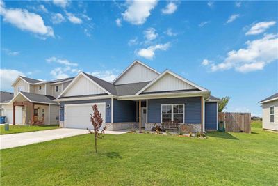 285 Miles Avenue, House other with 3 bedrooms, 2 bathrooms and null parking in Gentry AR | Image 1