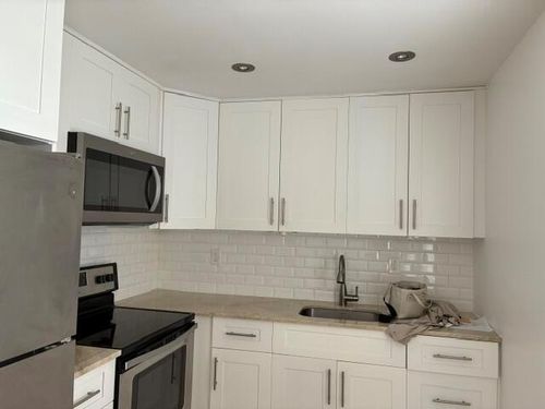 418 Piedmont I, Delray Beach, FL, 33484-5067 | Card Image