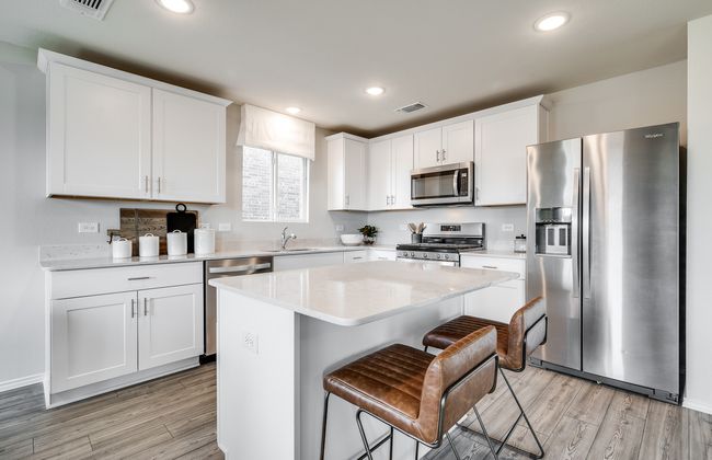 Roomy kitchen designed for functionality and comfort, with plenty of workspace *Model representation | Image 12