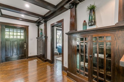 415 Featherston St, Cleburne, TX, 76033-5317 | Card Image