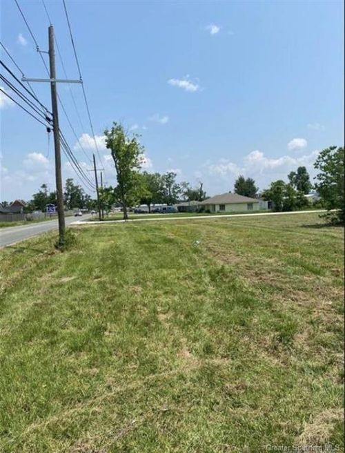 628 S Post Oak Rd Road, Sulphur, LA, 70663 | Card Image