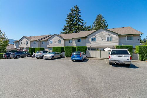 5-1910 Bowen Rd, Nanaimo, BC, V9S5S6 | Card Image