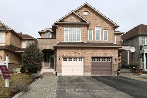 5817 Questman Hollow, Mississauga, ON, L5M6N8 | Card Image
