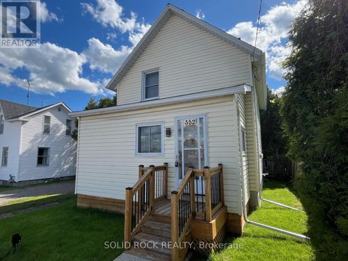 352 New St, Cardinal, ON, K0E1E0 | Card Image