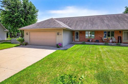 2145 Gateway Place, FOX CROSSING, WI, 54956 | Card Image