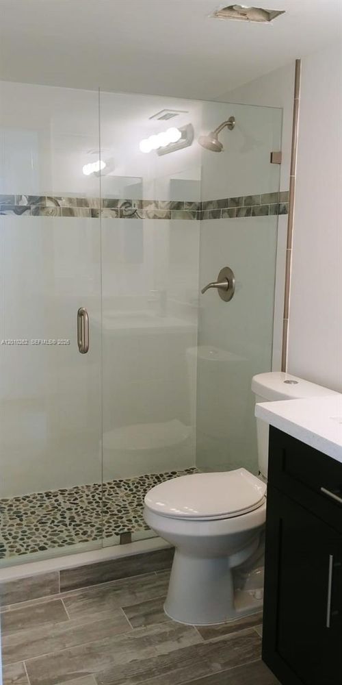 303-8590 Sw 212th St, Cutler Bay, FL, 33189-3373 | Card Image