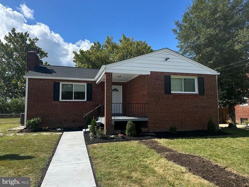 6515 Grafton St, DISTRICT HEIGHTS, MD, 20747-2825 | Card Image
