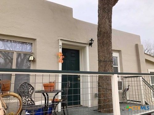 apt-2-527 W San Antonio St, San Marcos, TX, 78666-4423 | Card Image