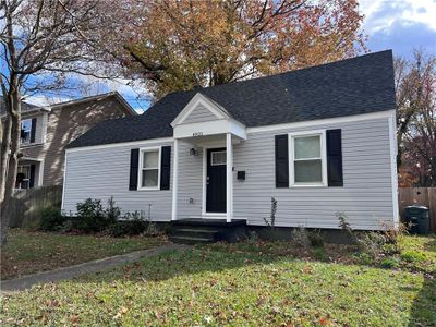 4825 Robin Hood Road, House other with 3 bedrooms, 3 bathrooms and null parking in Norfolk VA | Image 1