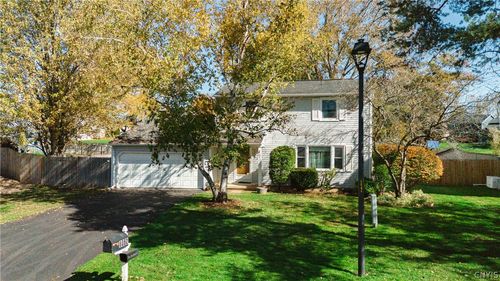 8052 Spruce Hill Dr, Clay, NY, 13041-8616 | Card Image
