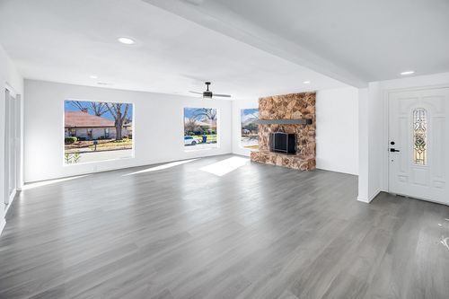 4121 Cedar Creek Dr, Garland, TX, 75043-1914 | Card Image